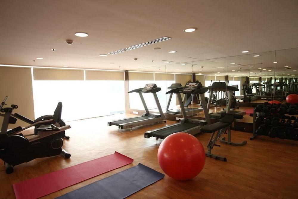Keys Prima By Lemon Tree Hotels, Pimpri, Pune Bagian luar foto