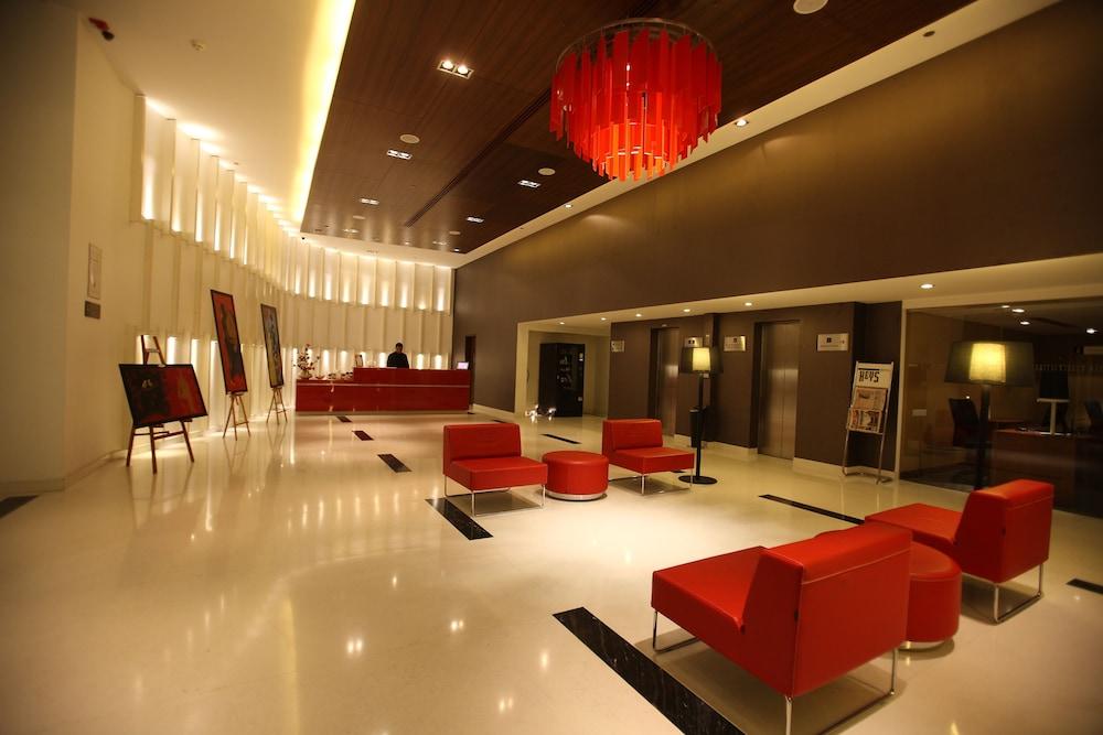 Keys Prima By Lemon Tree Hotels, Pimpri, Pune Bagian luar foto