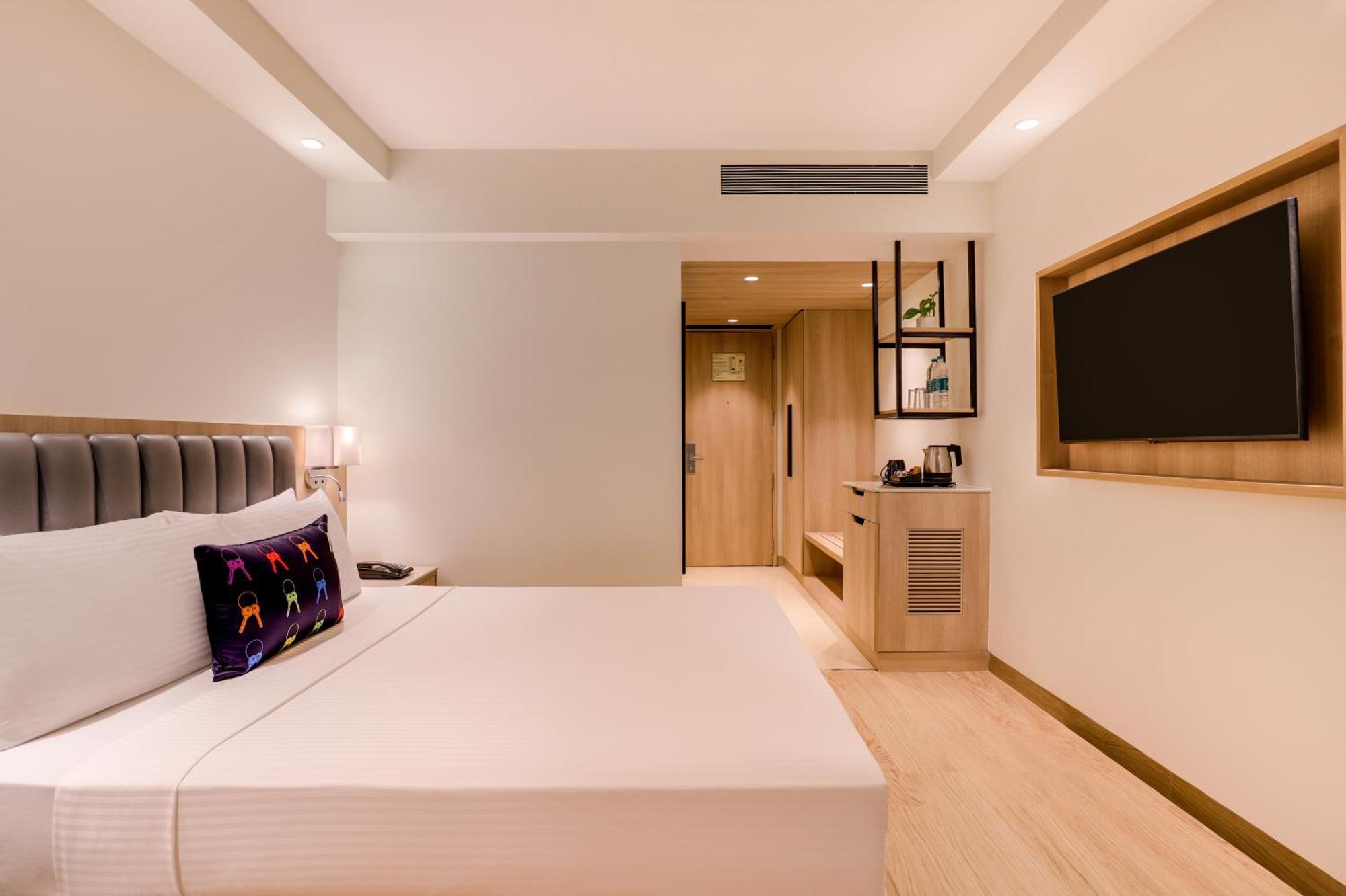 Keys Prima By Lemon Tree Hotels, Pimpri, Pune Bagian luar foto