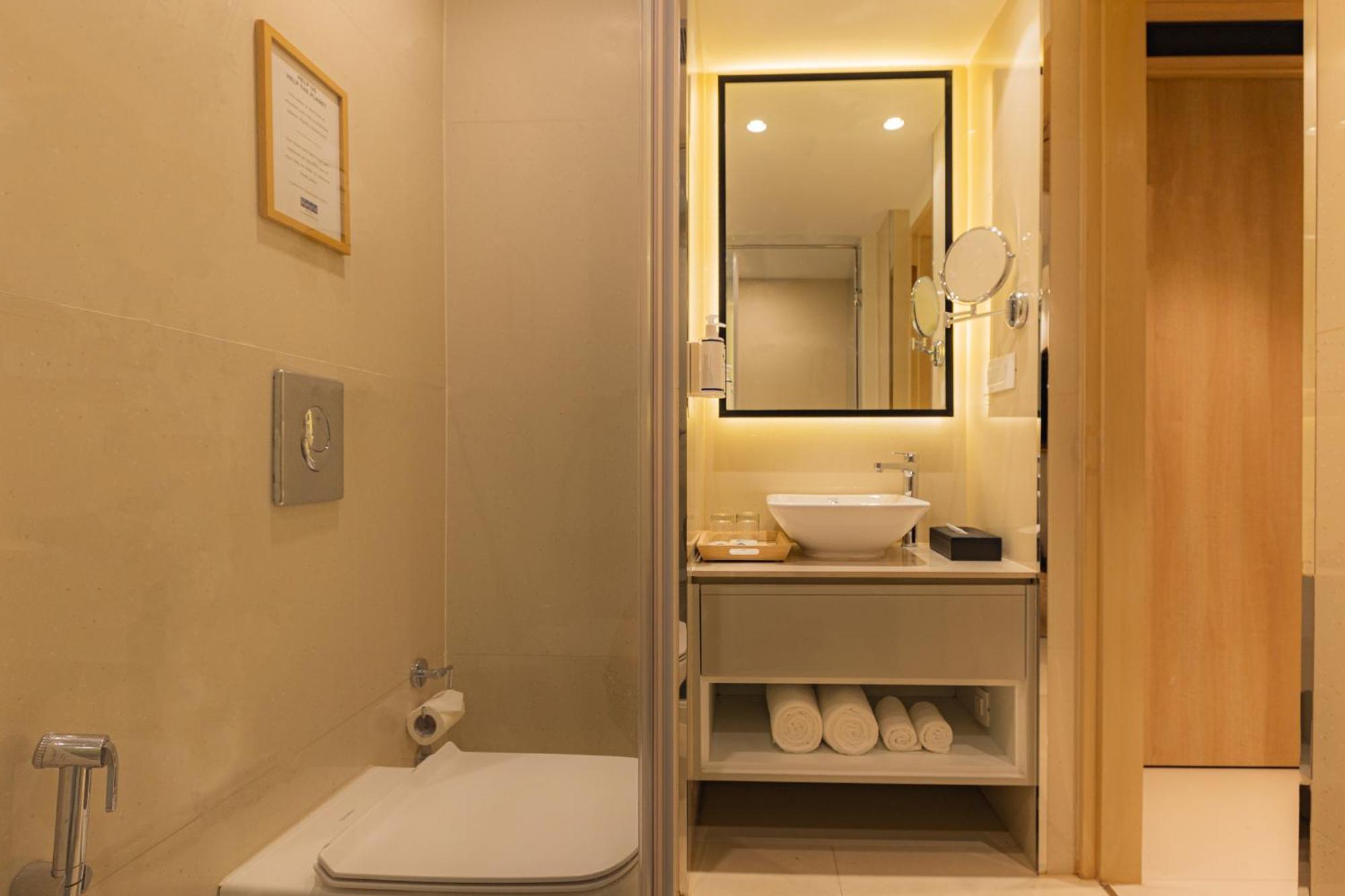 Keys Prima By Lemon Tree Hotels, Pimpri, Pune Bagian luar foto