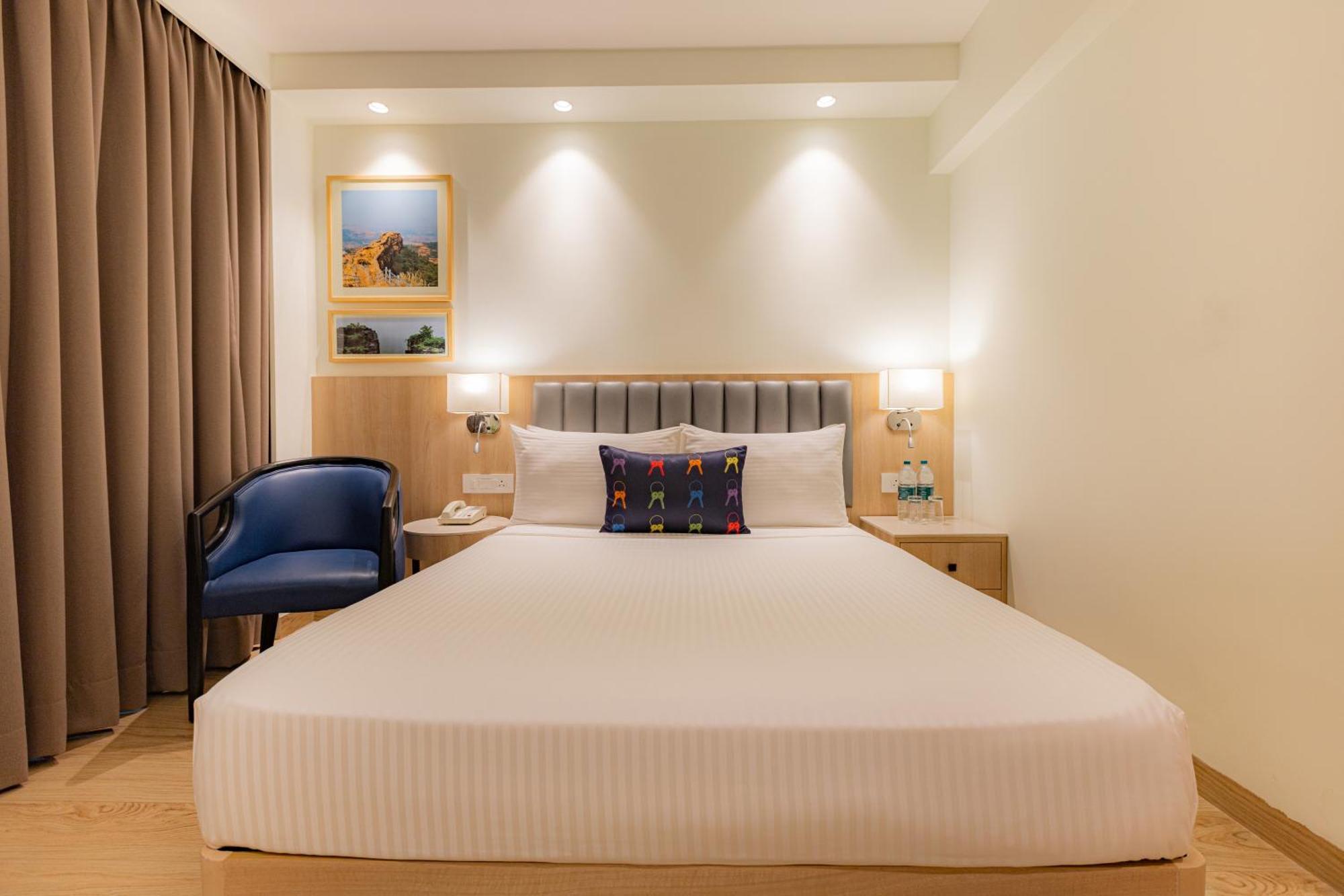 Keys Prima By Lemon Tree Hotels, Pimpri, Pune Bagian luar foto