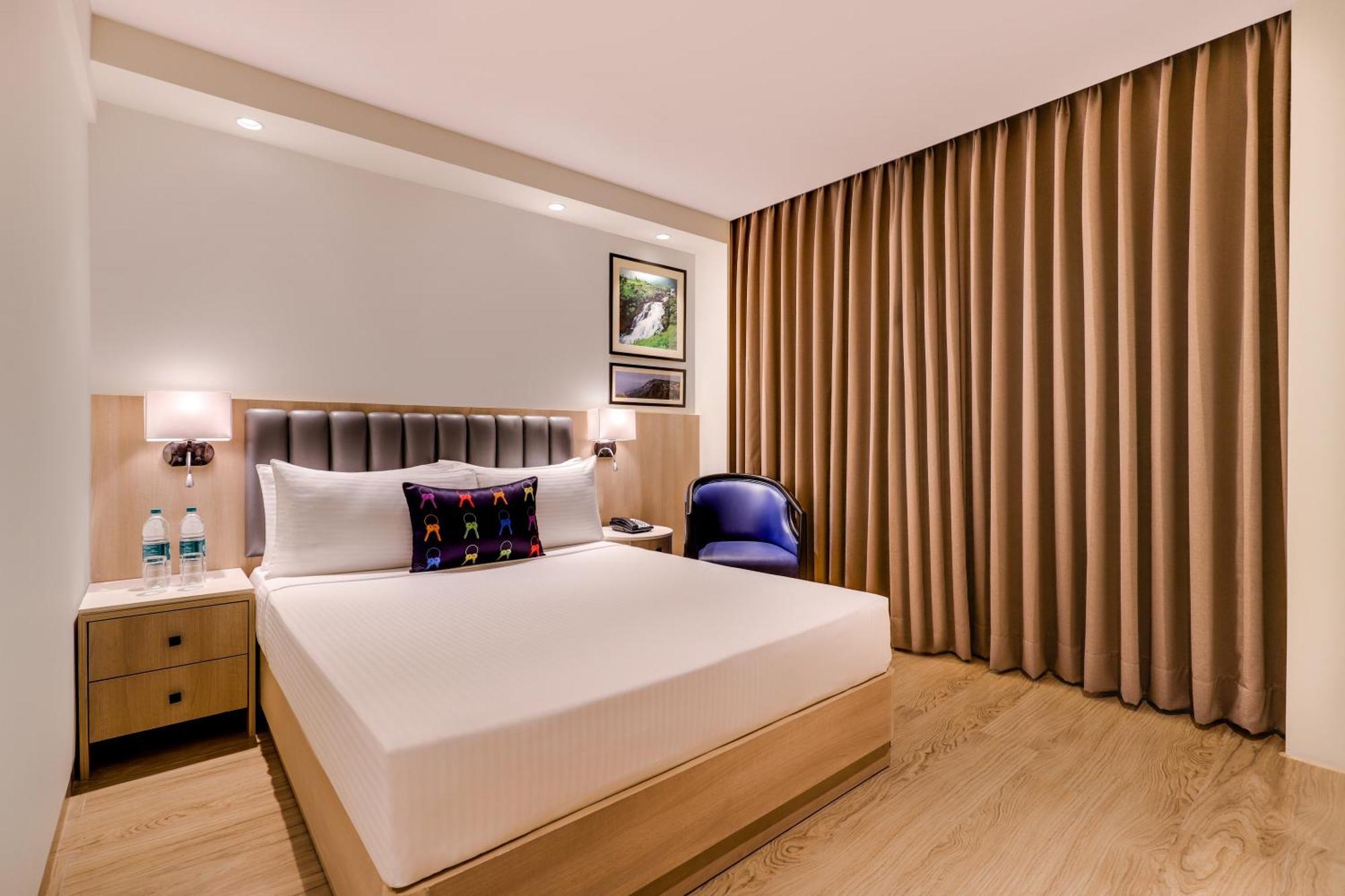 Keys Prima By Lemon Tree Hotels, Pimpri, Pune Bagian luar foto