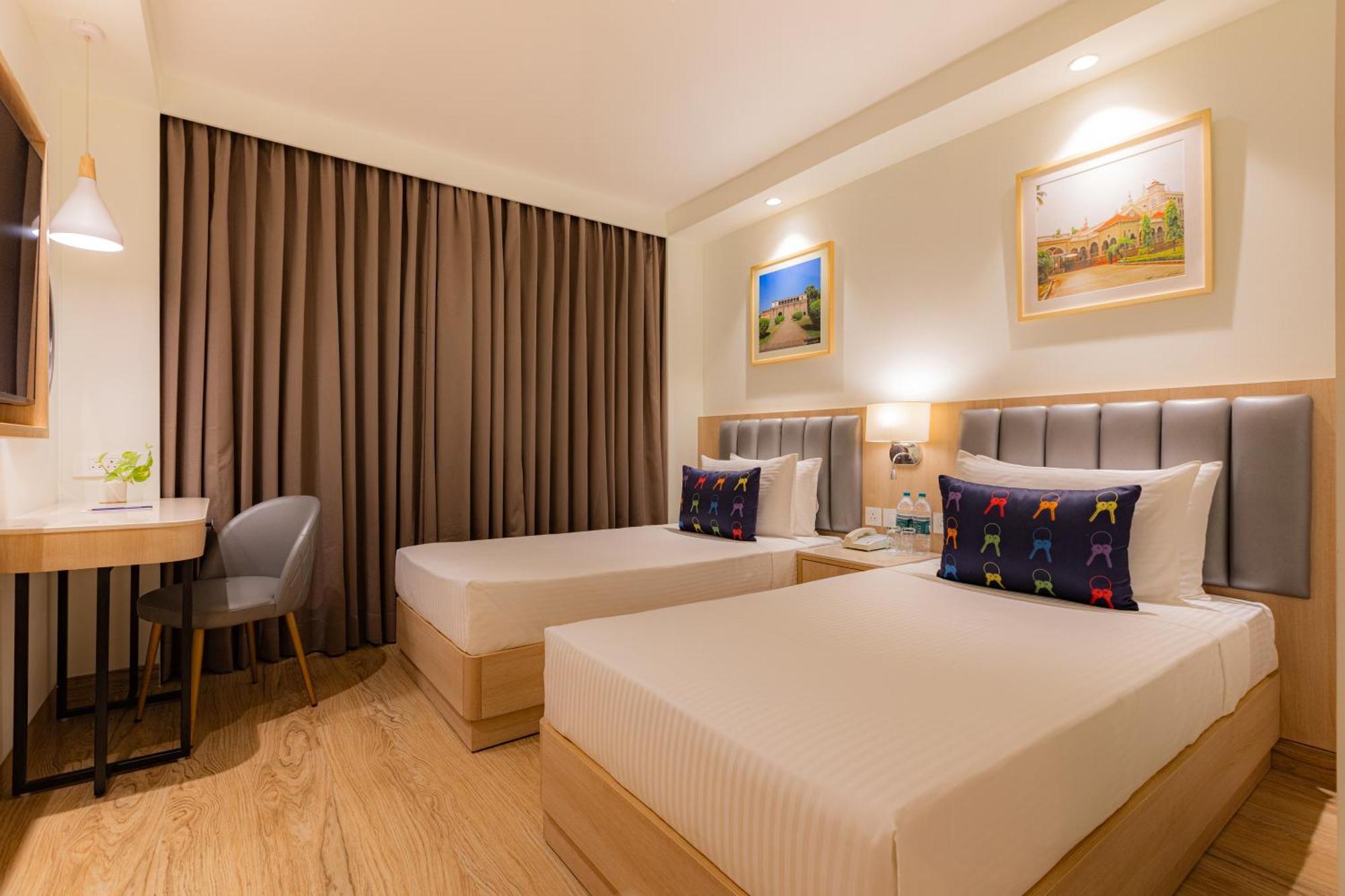 Keys Prima By Lemon Tree Hotels, Pimpri, Pune Bagian luar foto