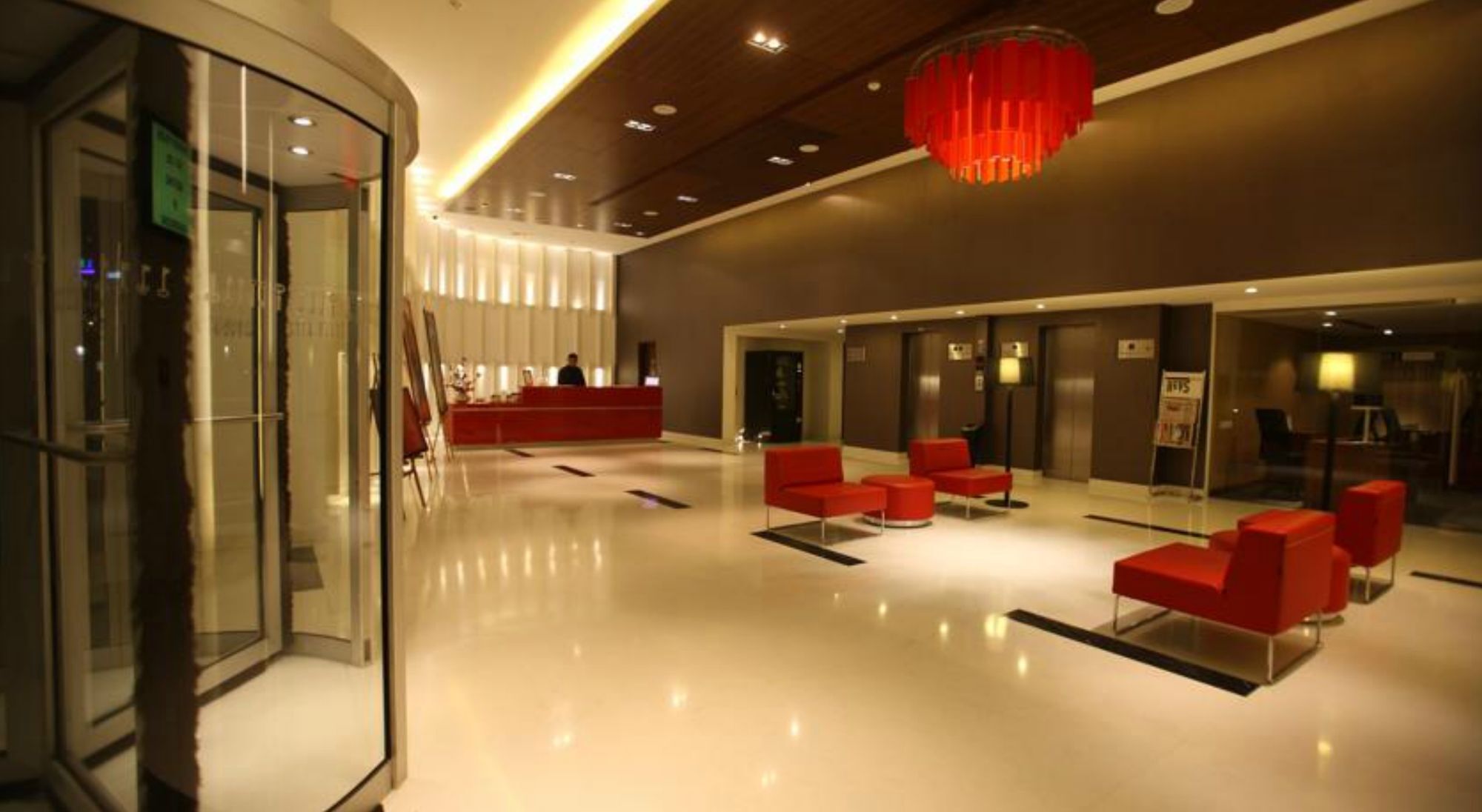 Keys Prima By Lemon Tree Hotels, Pimpri, Pune Bagian luar foto